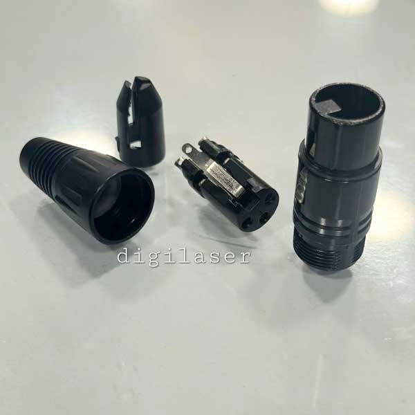 فیش XLR مادگی - فیش بنون